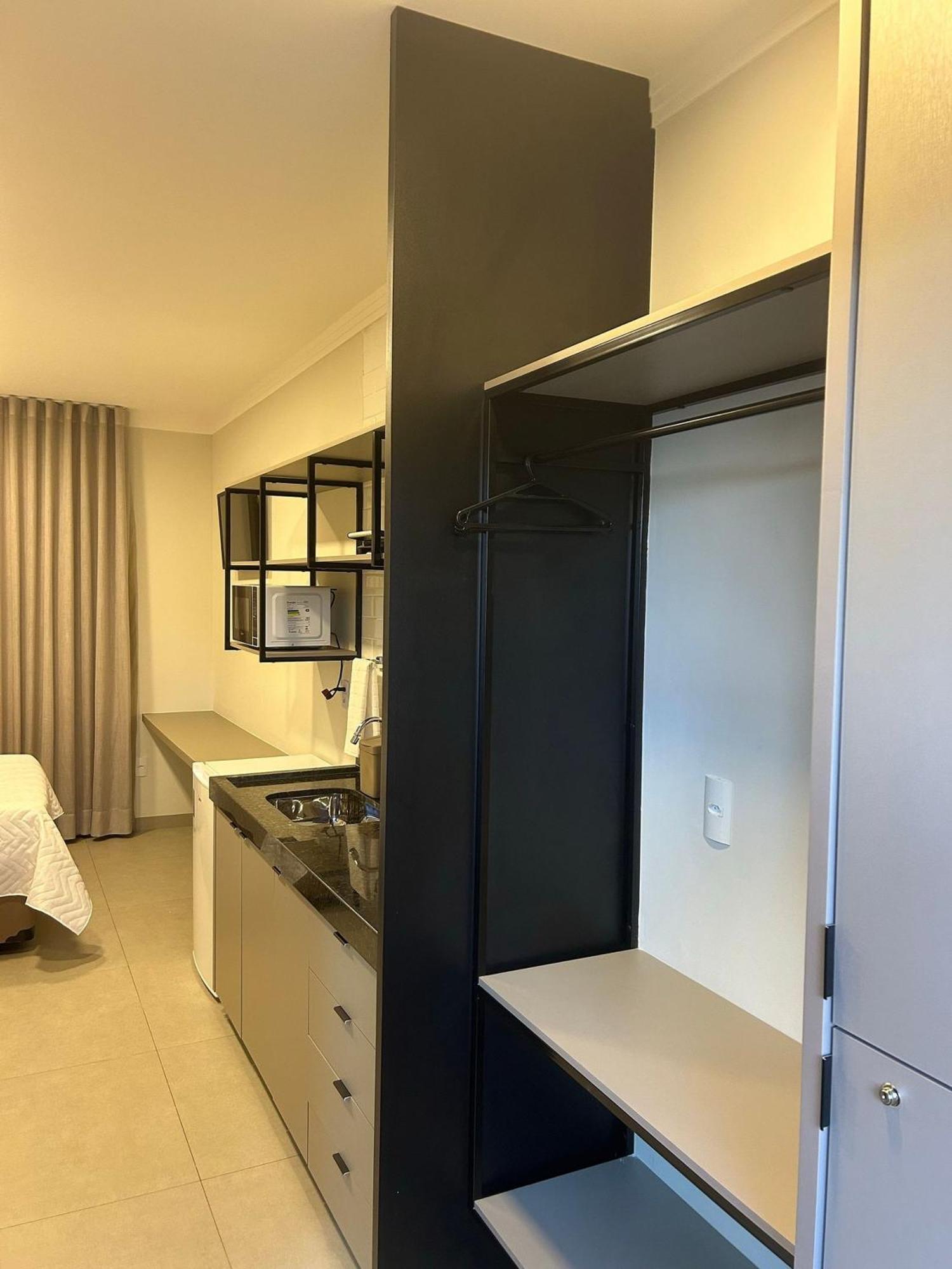Predio San Paolo - Bairro Santa Monica Proximo A Ufu / Prefeitura / Center Shopping Apartamento