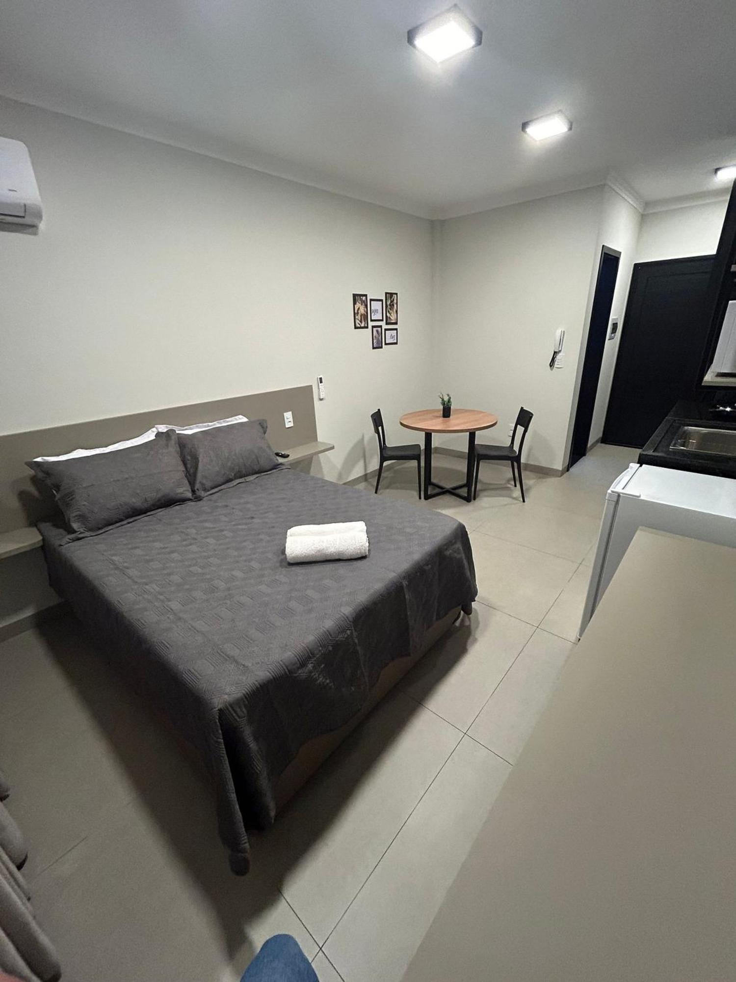 Apartamento Predio San Paolo - Bairro Santa Monica Proximo A Ufu / Prefeitura / Center Shopping