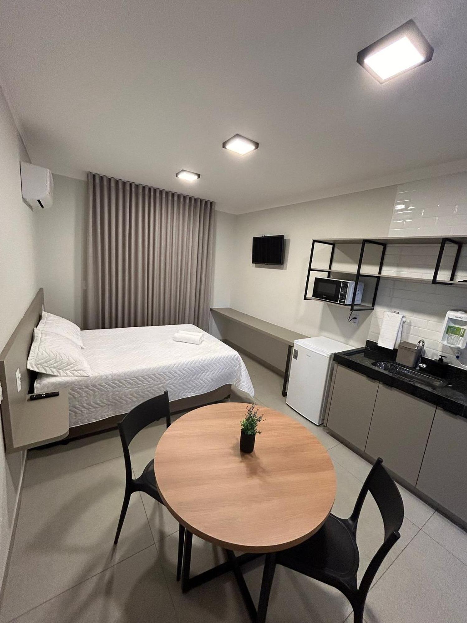 Apartamento Predio San Paolo - Bairro Santa Monica Proximo A Ufu / Prefeitura / Center Shopping